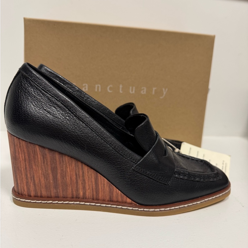 Sanctuary Black and Brown Wedge Loafers